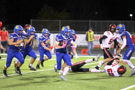 Flivvers, Mountaineers to host MHSAA grid playoff openers